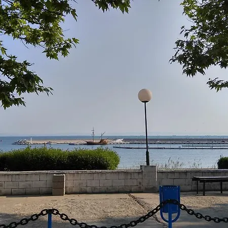 Apartment Temenuga Chernomorets